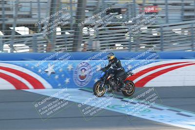 media/Nov-26-2022-Fastrack Riders (Sat) [[b001e85eef]]/Level 1/Session 1 Front Straight/